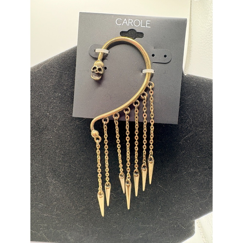 Carole‎ - Skull Ear Cuff - New
